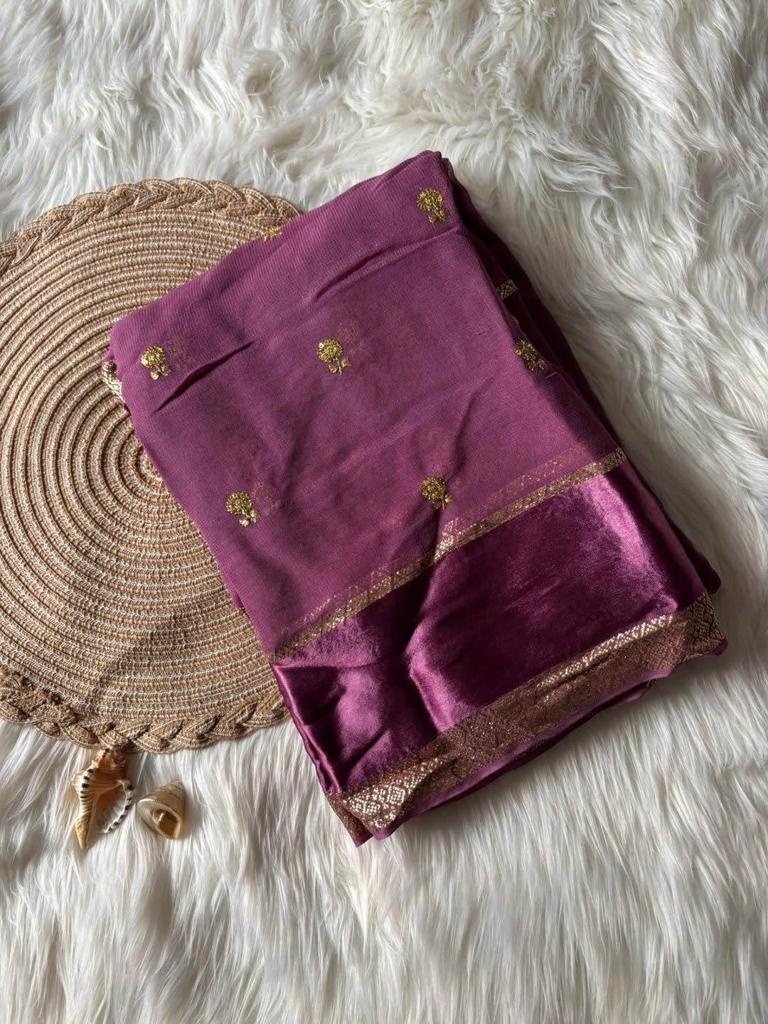 Chit Pallu Saree in Pure Viscose Georgette