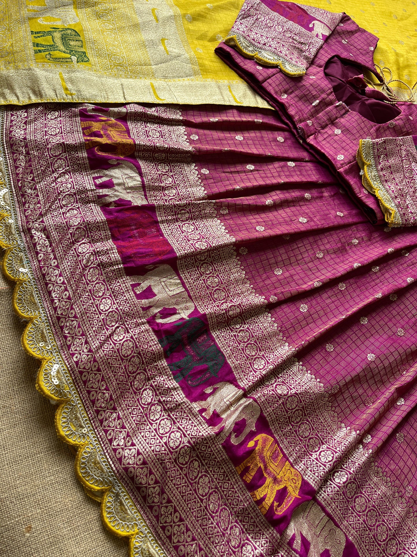 Elephant Chex Lehenga Set