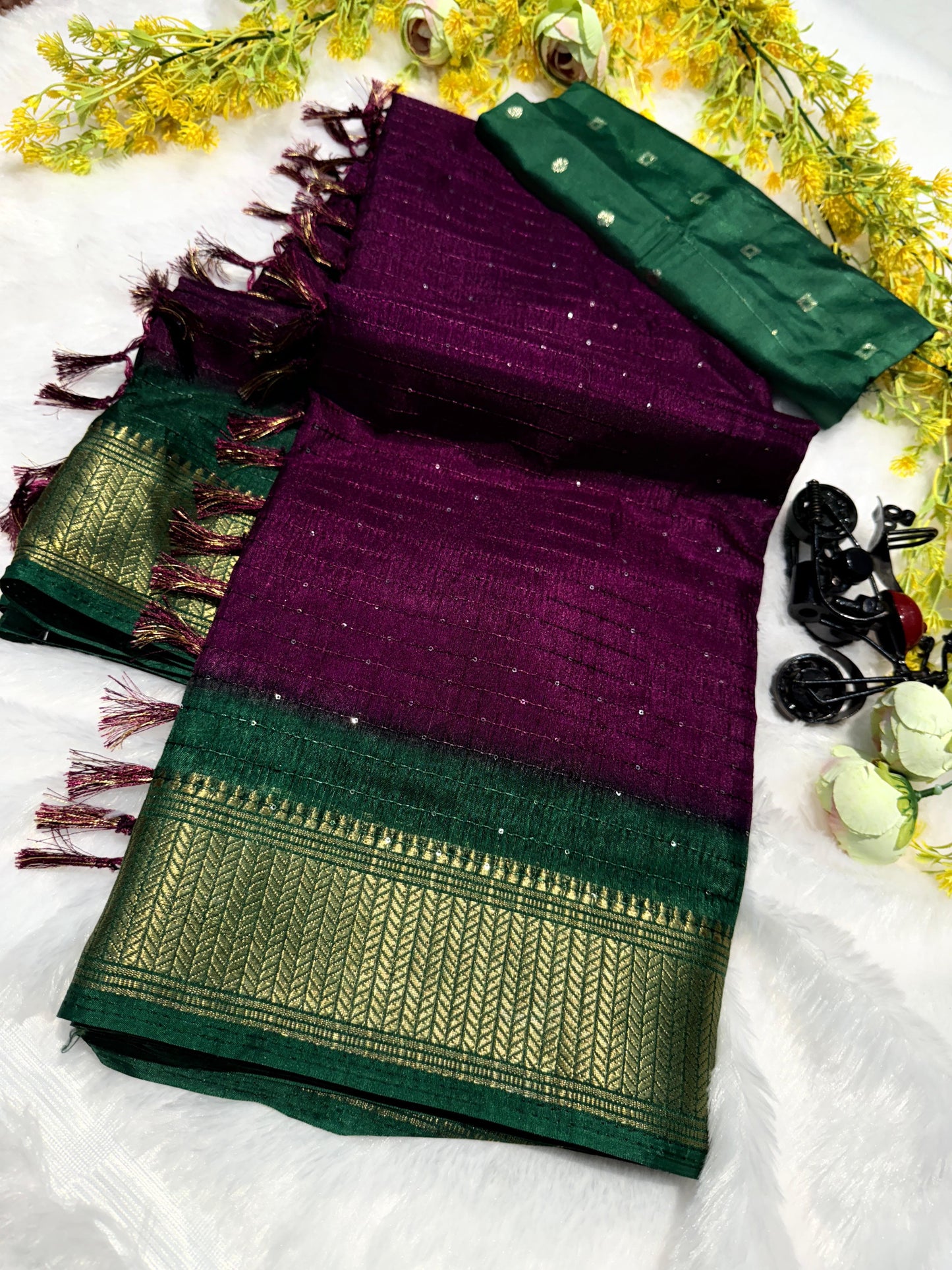 Dola Siqvanc Silk Saree – Billet Brand
