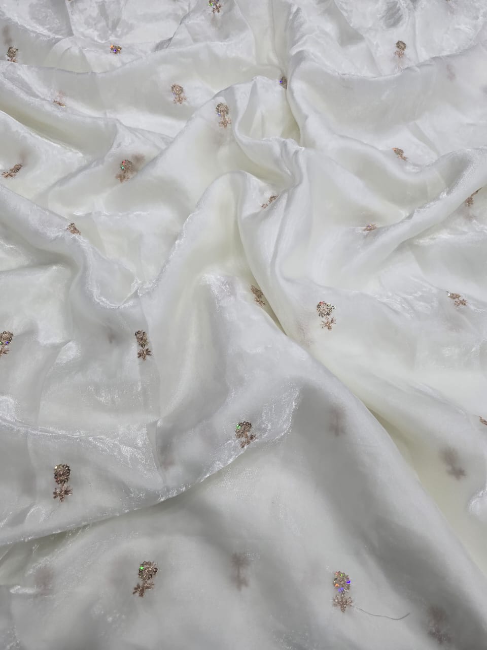 Space Soft Silk Sequence