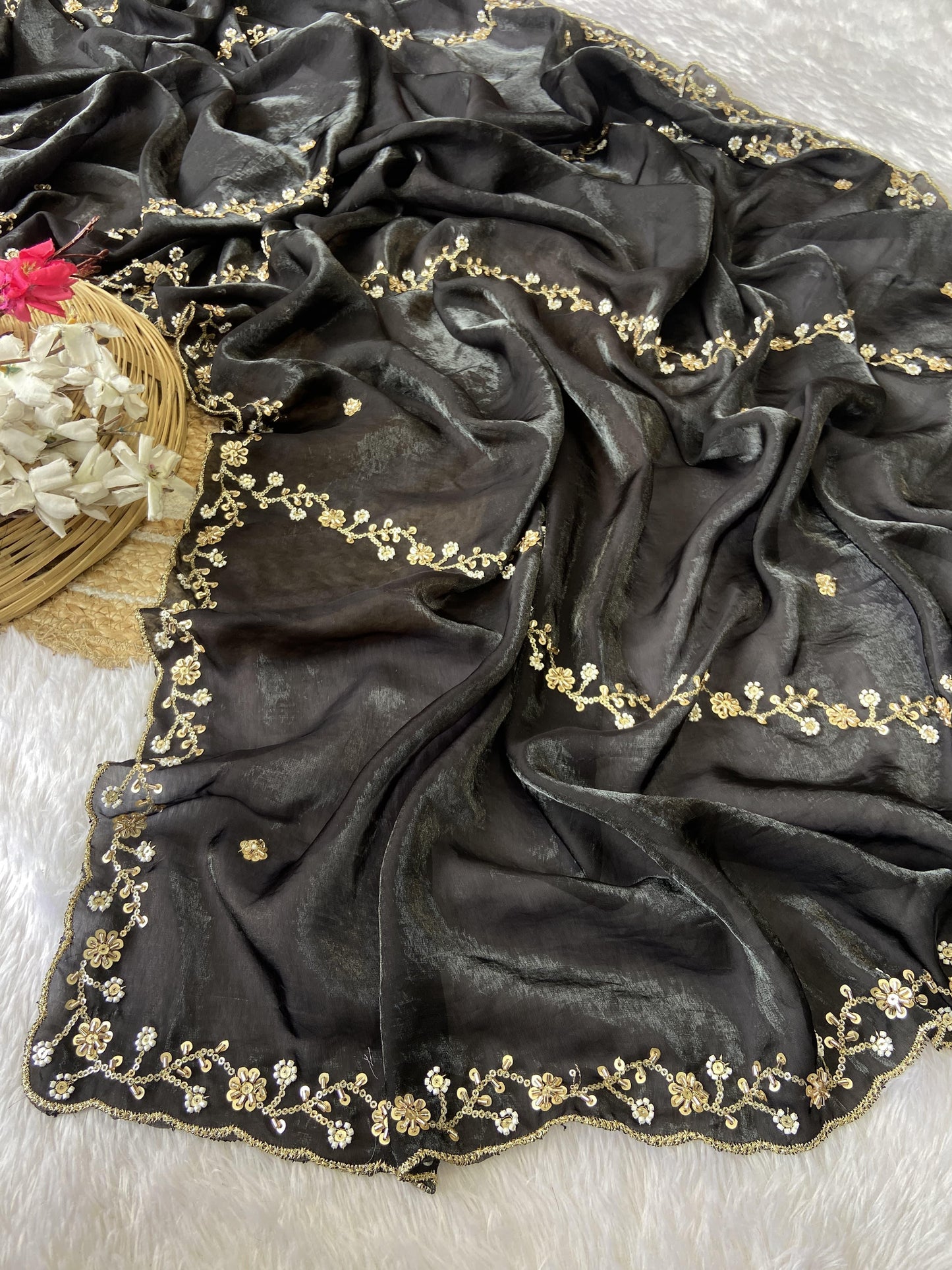 Fendy Satin Saree