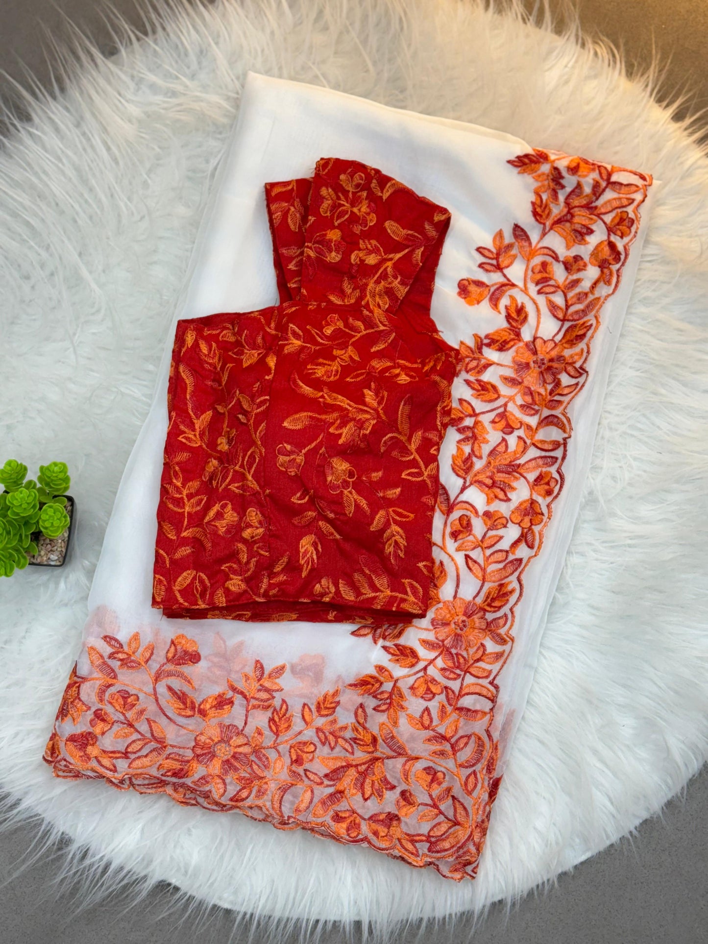 Tabi Organza Saree