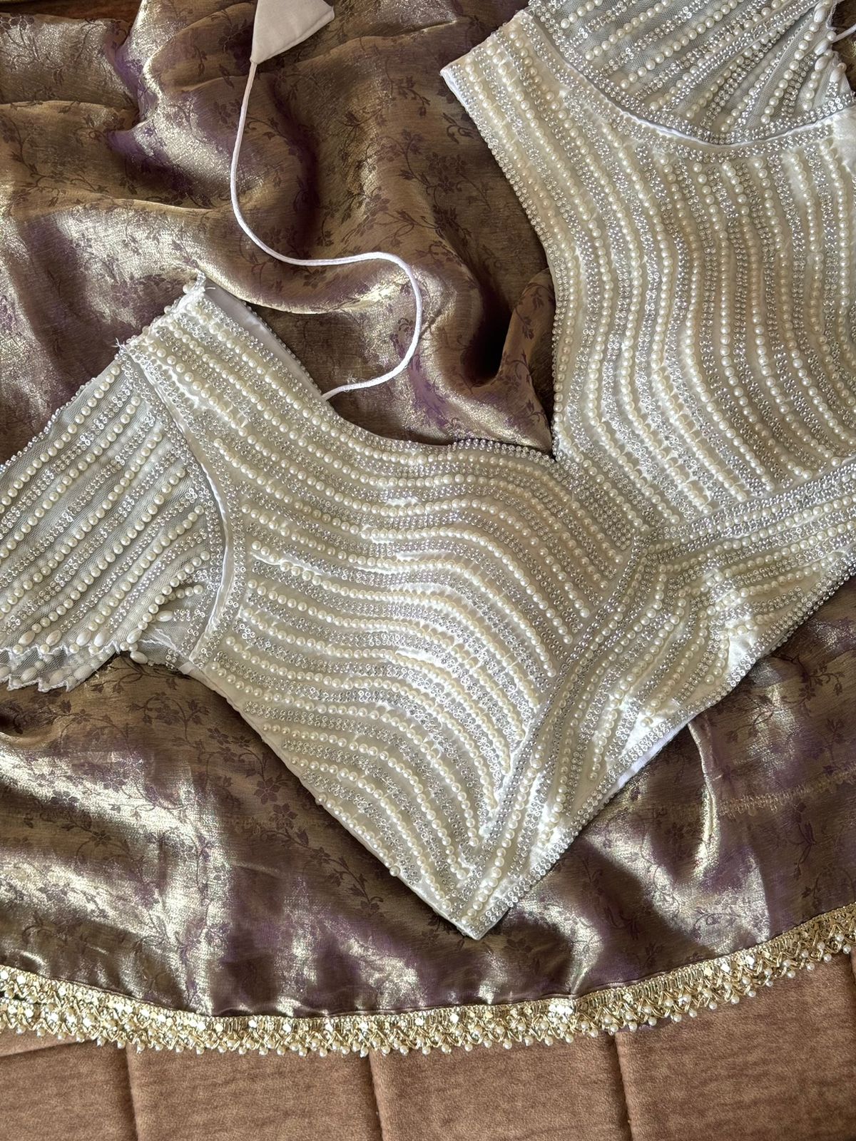Space Silk Saree with Baraso Weaving