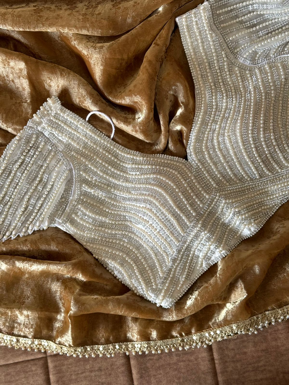 Space Silk Saree with Baraso Weaving