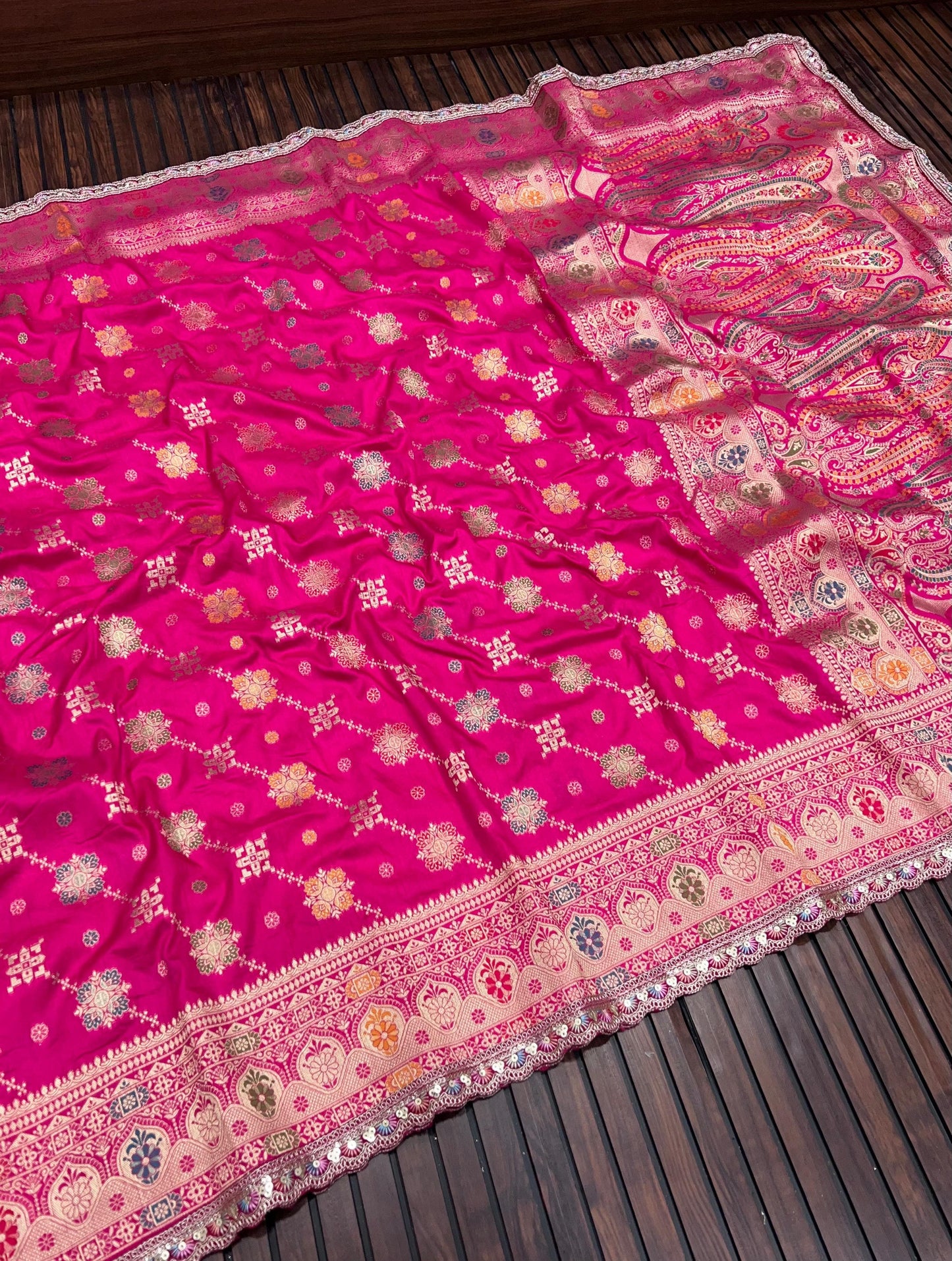 Hand-Dyed Saree with Elegant Detailing