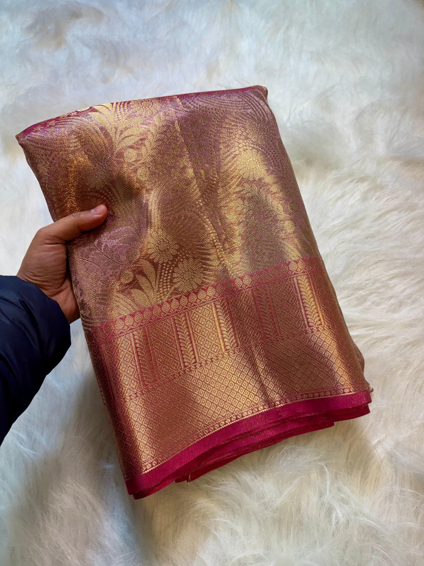 Banarasi Saree with Zari Floral Weaving & Contrast Border