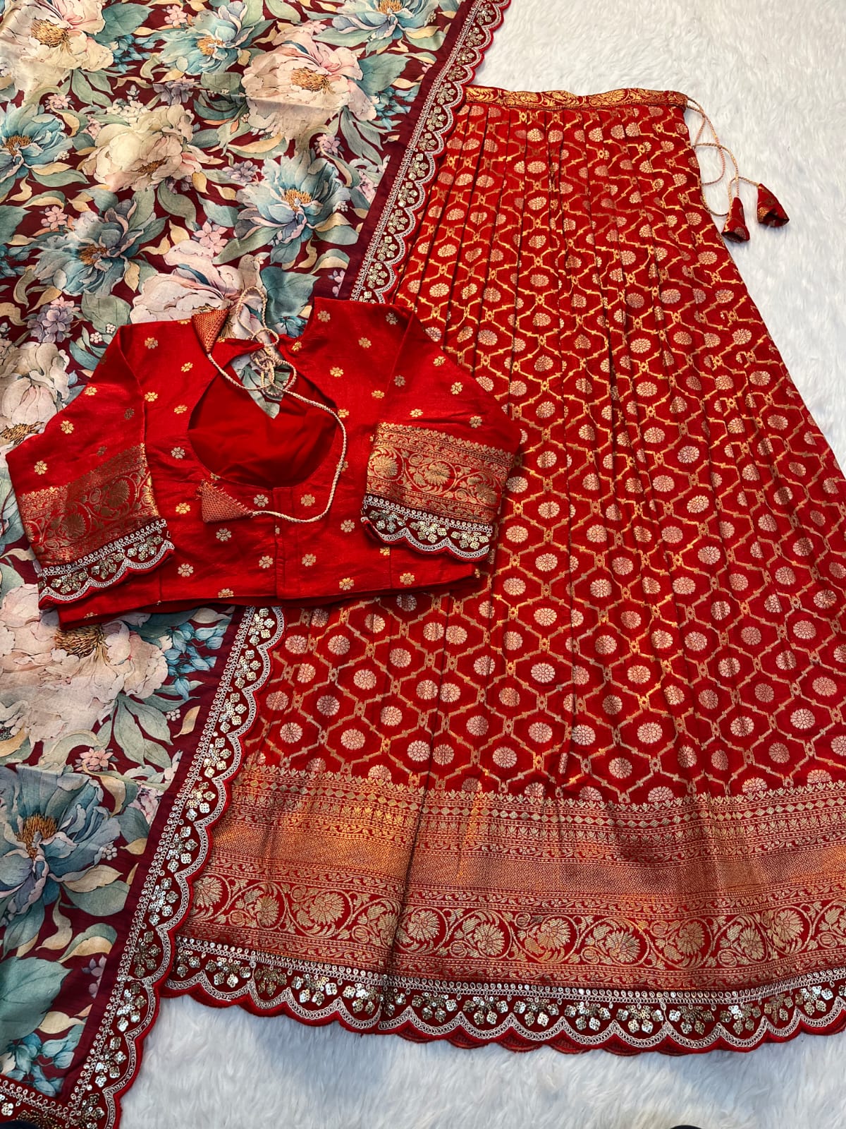 Pure Banarasi Zari Meena Weaved Lehenga Set