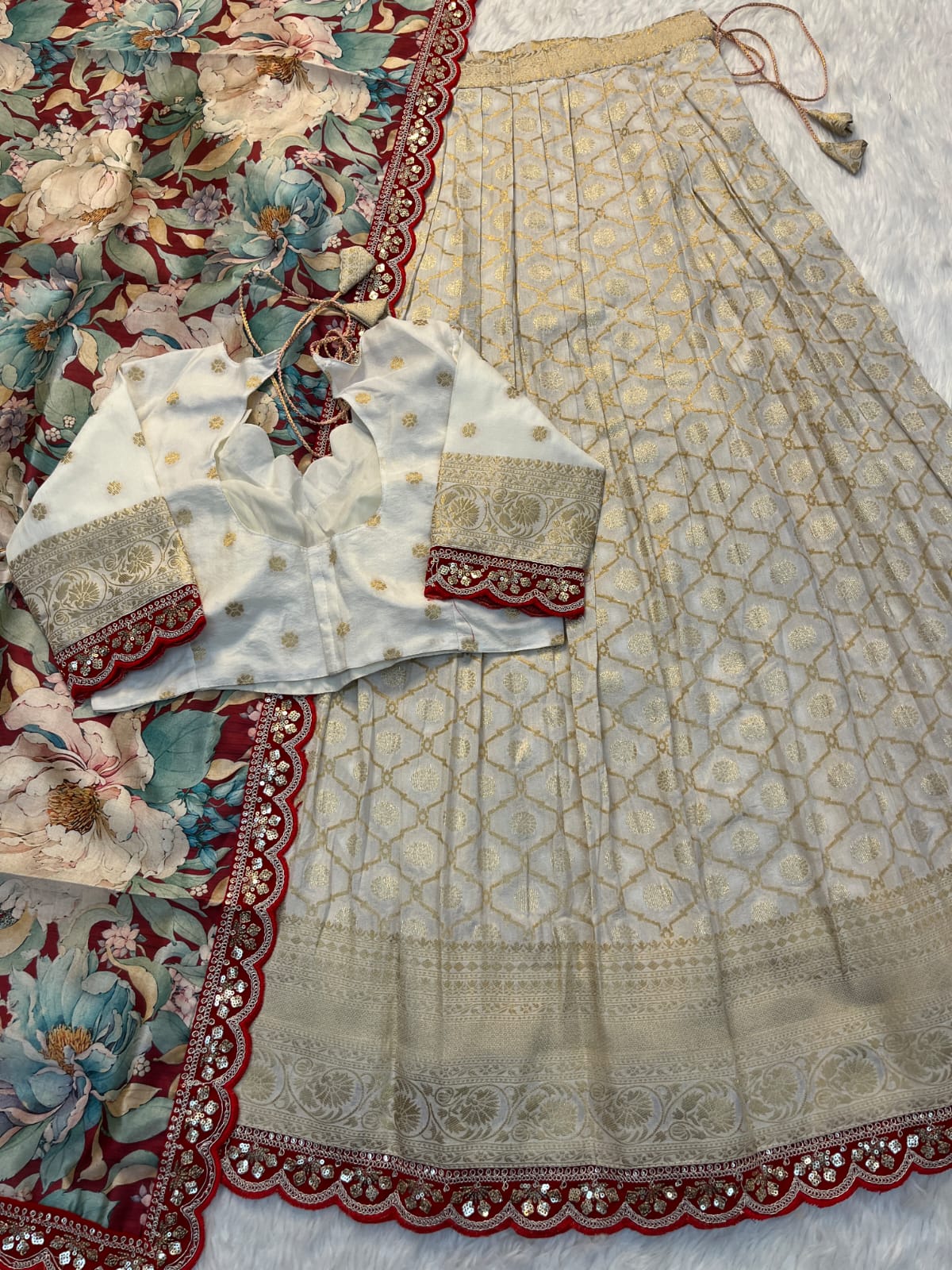 Pure Banarasi Zari Meena Weaved Lehenga Set
