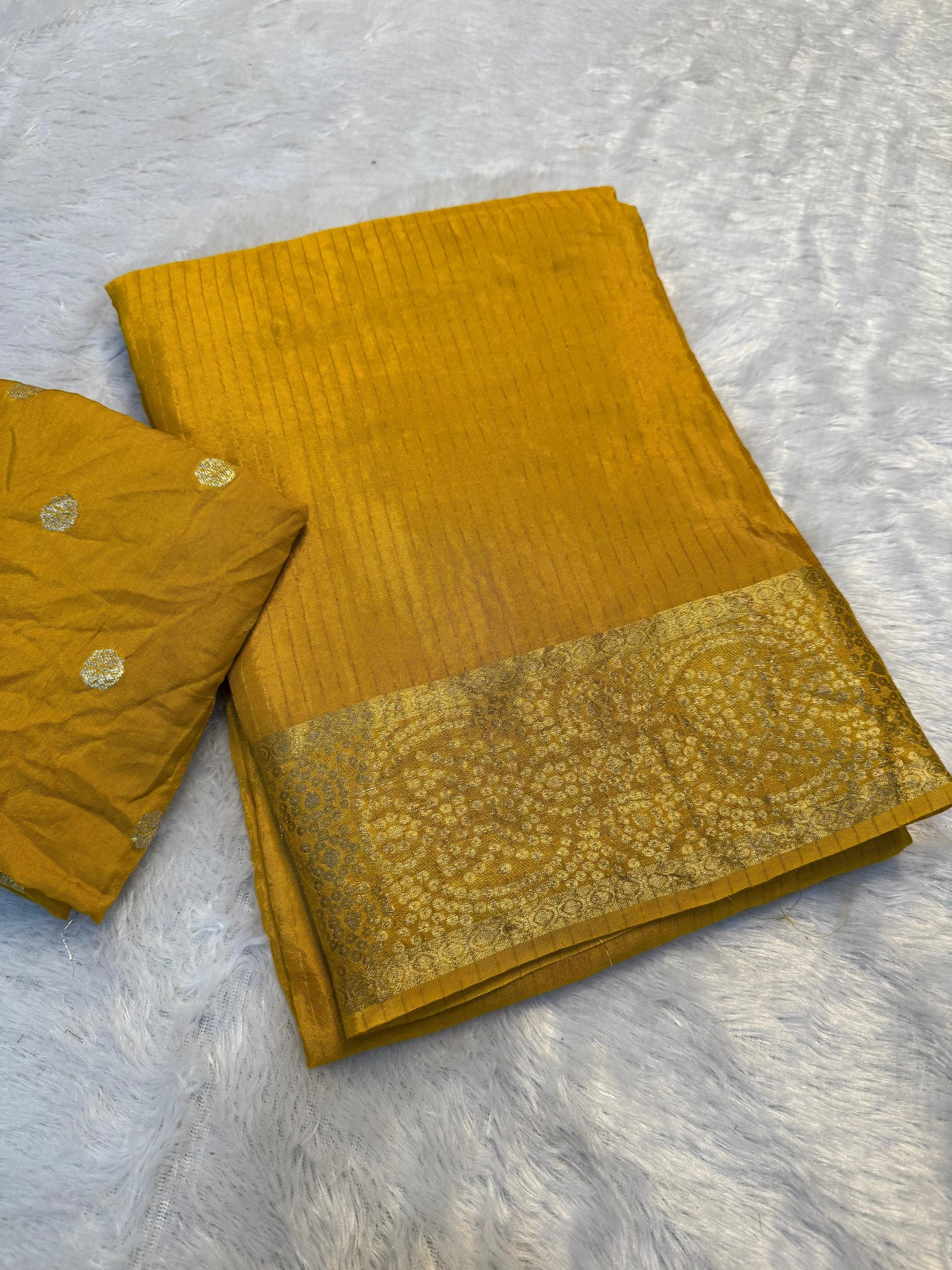 Pure Viscose Weaving Jacquard Saree