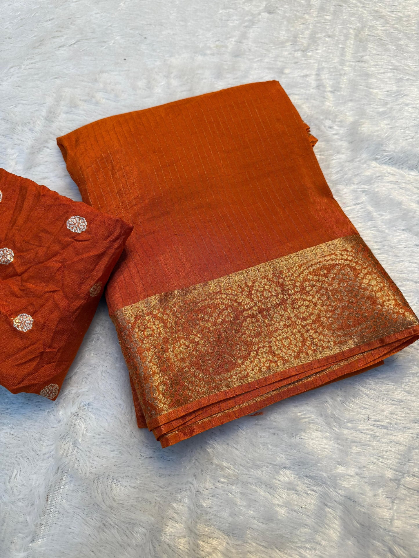 Pure Viscose Weaving Jacquard Saree