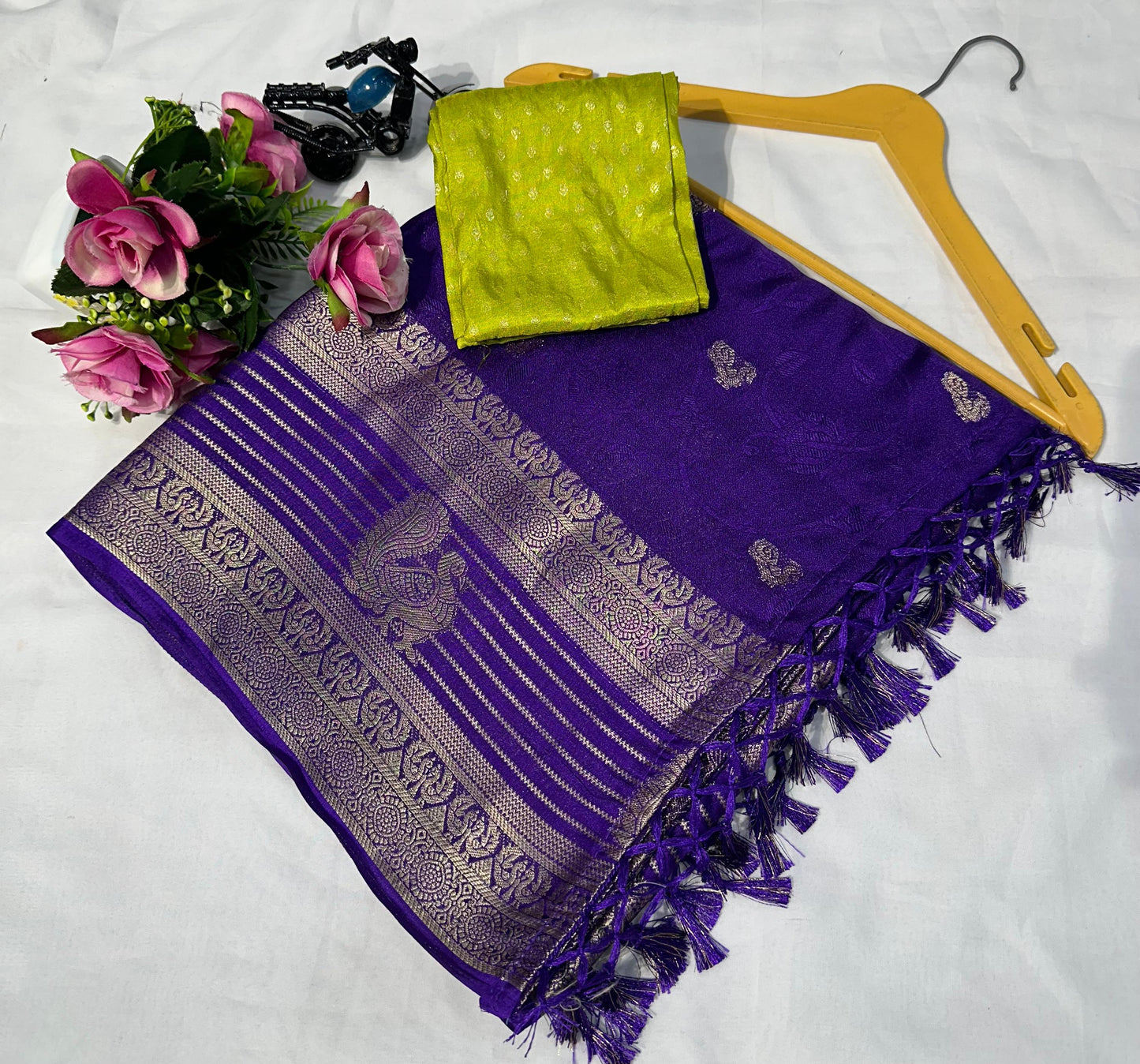 Heavy Marshmallow Blooming Color Saree