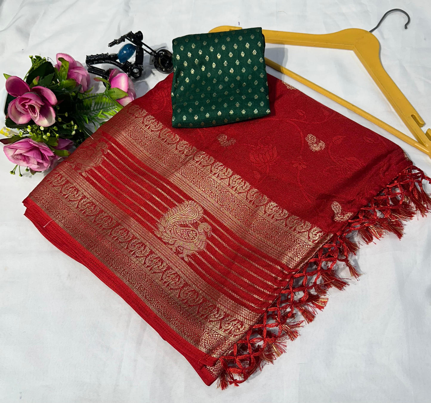 Heavy Marshmallow Blooming Color Saree