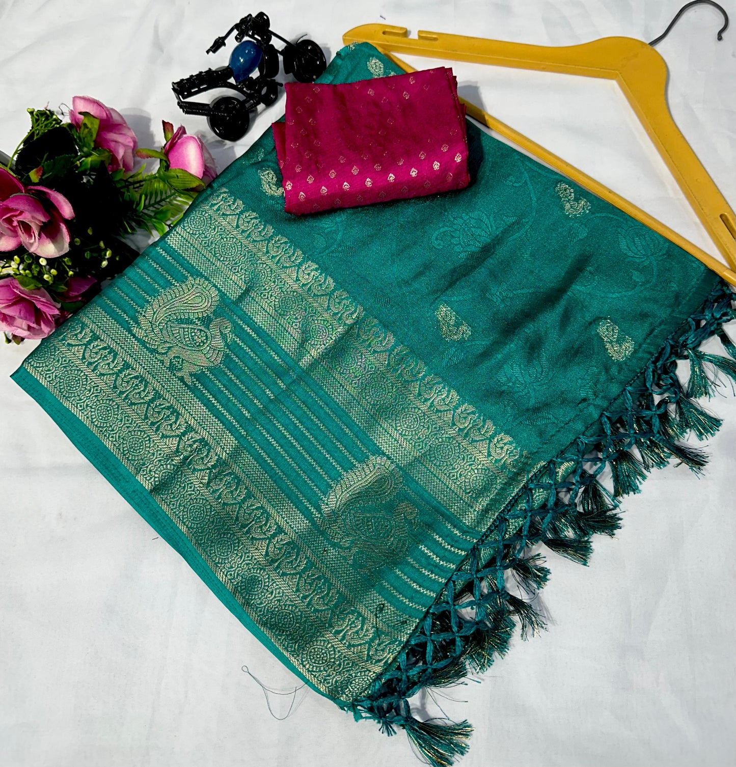 Heavy Marshmallow Blooming Color Saree