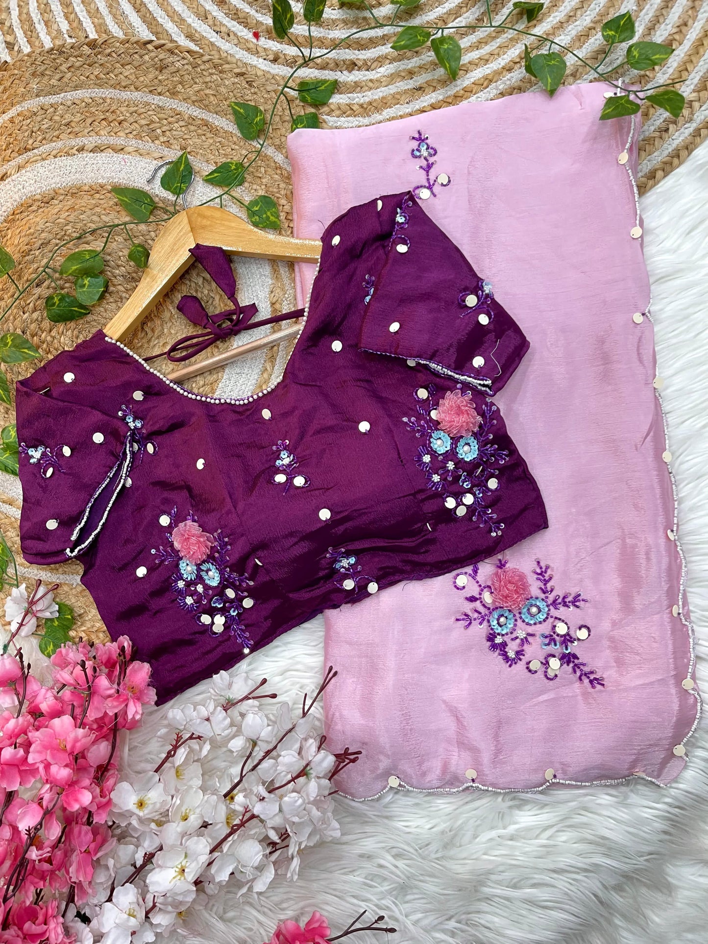 Chinnon Saree with Handwork Khatli Buttas