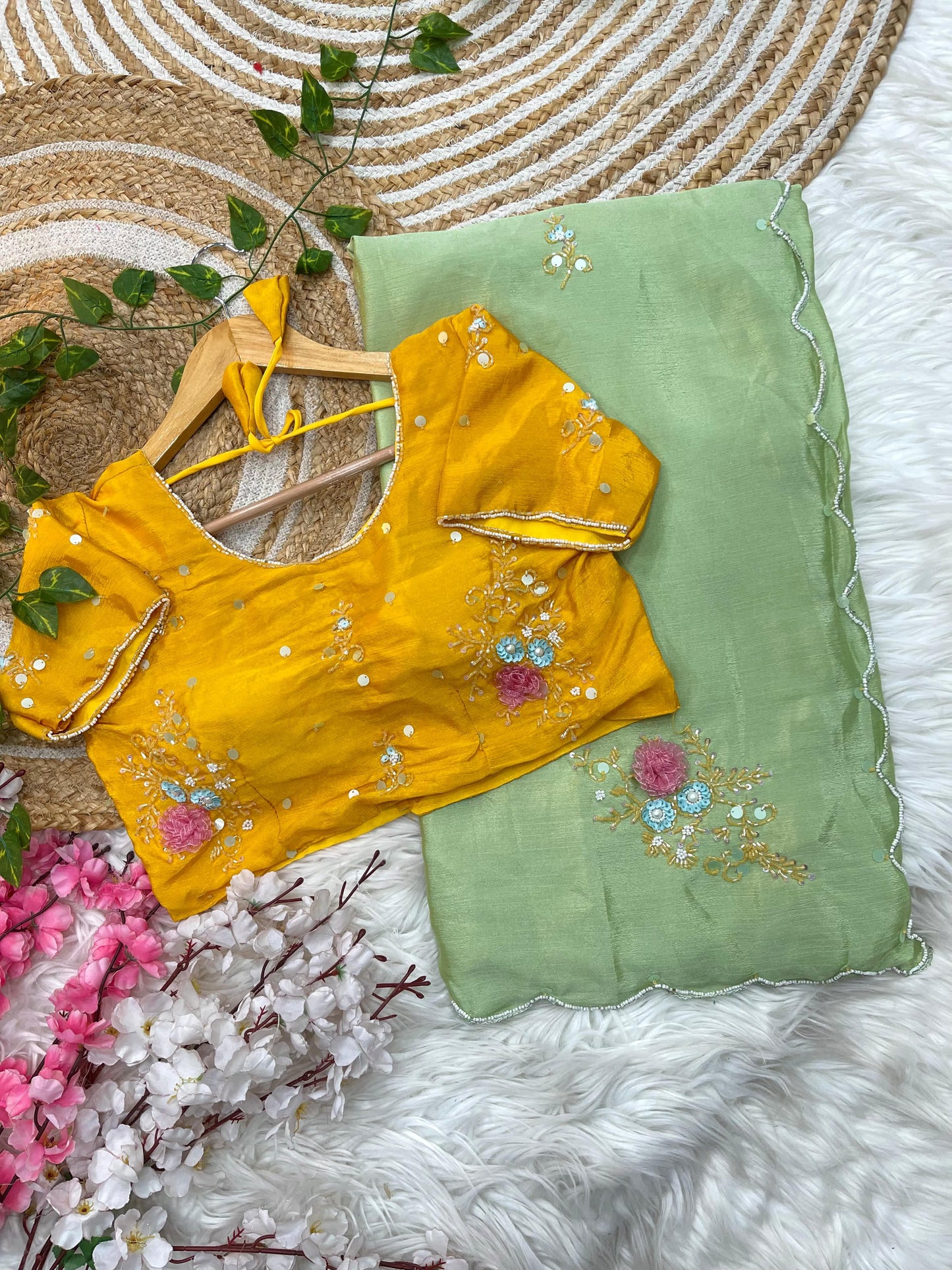 Chinnon Saree with Handwork Khatli Buttas