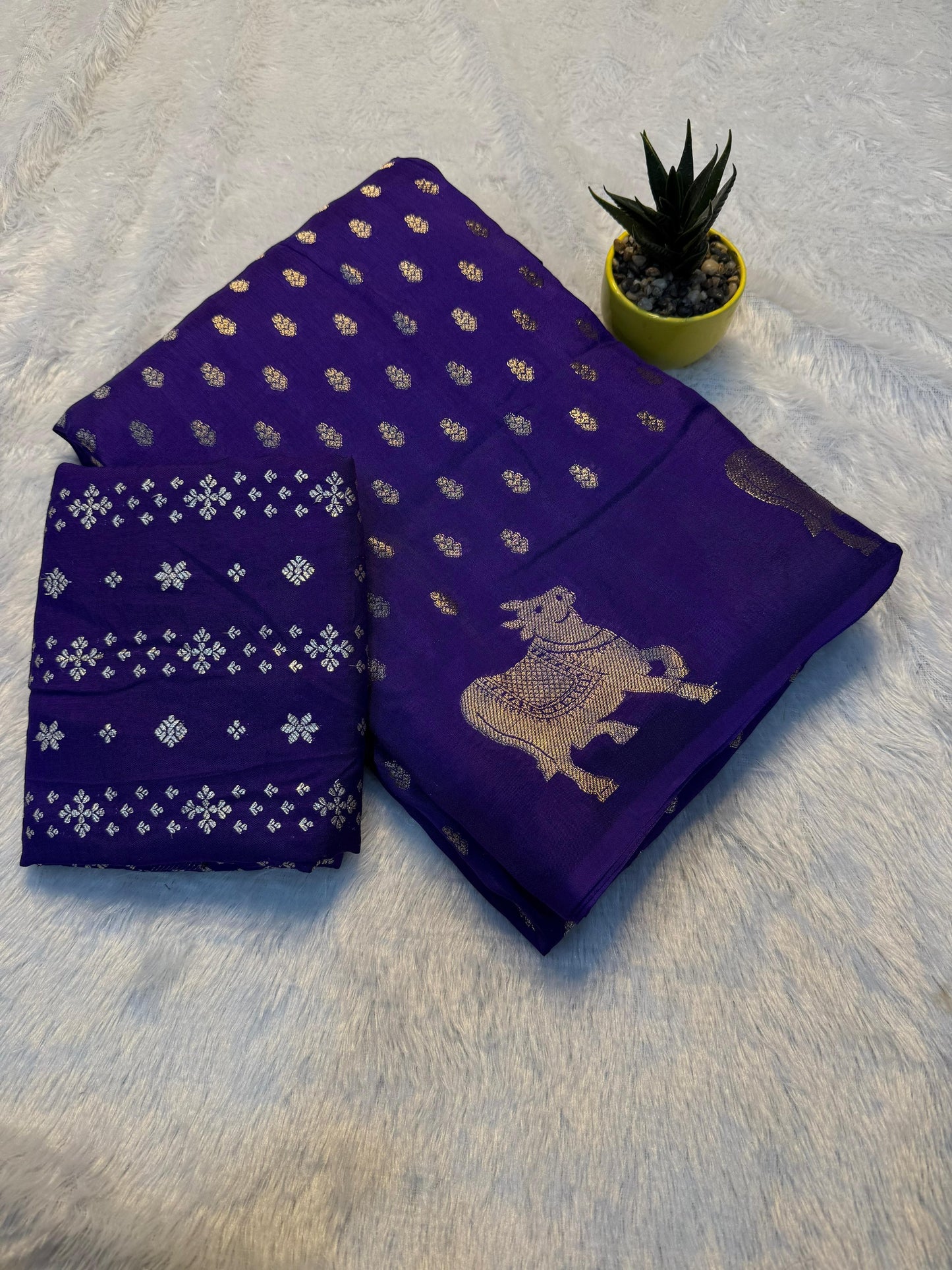 Pure Soft Viscose Dola Crepe Silk Saree