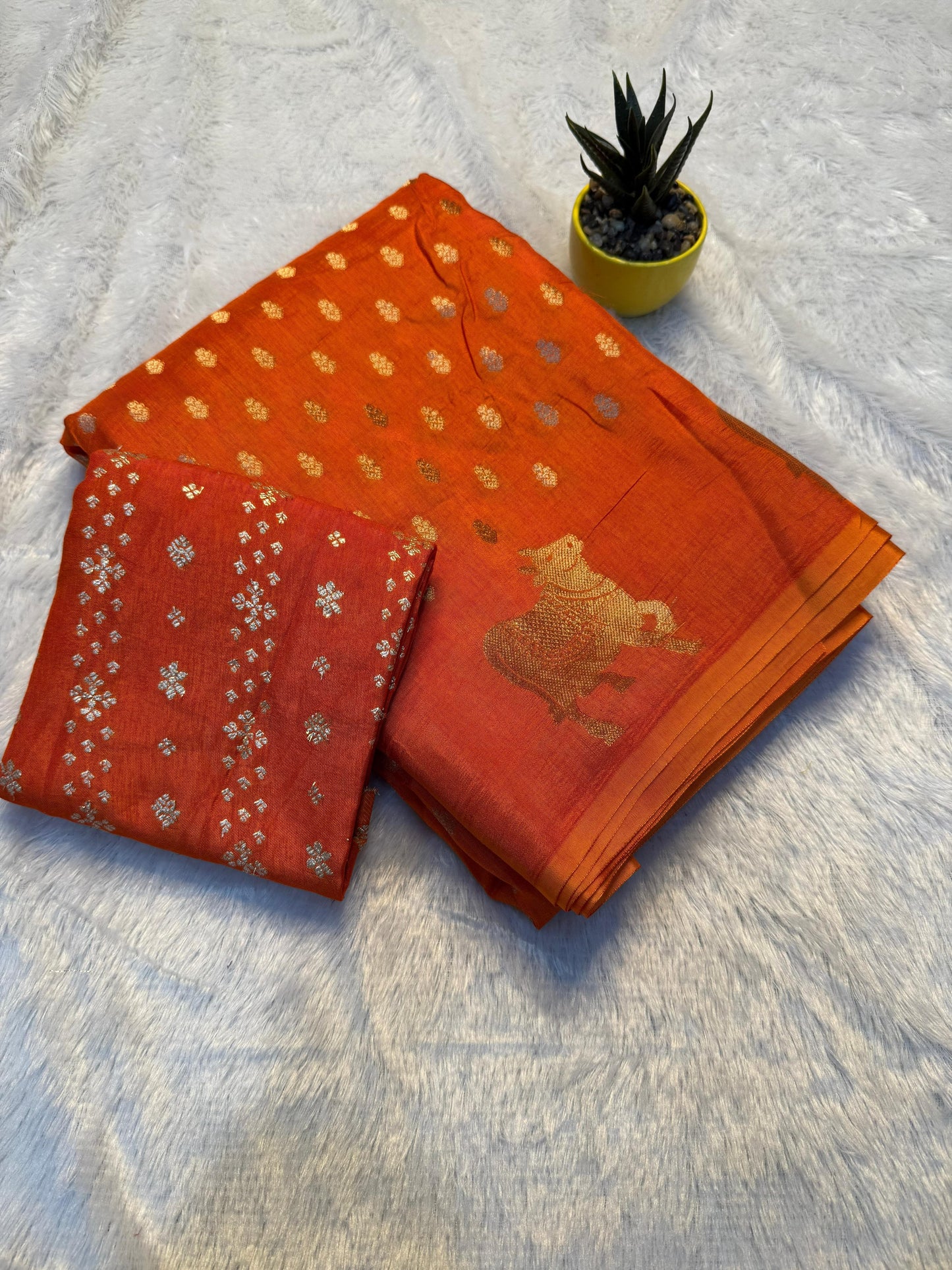 Pure Soft Viscose Dola Crepe Silk Saree