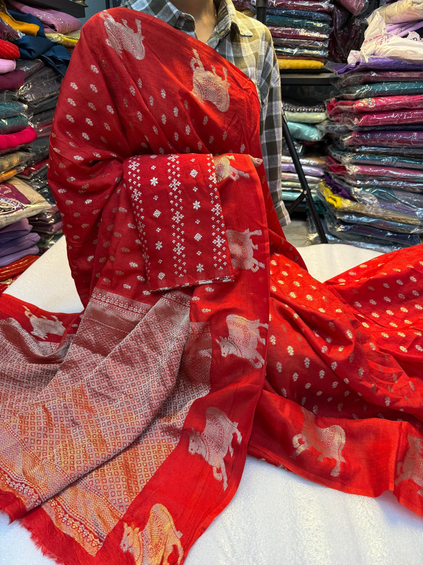 Pure Soft Viscose Dola Crepe Silk Saree