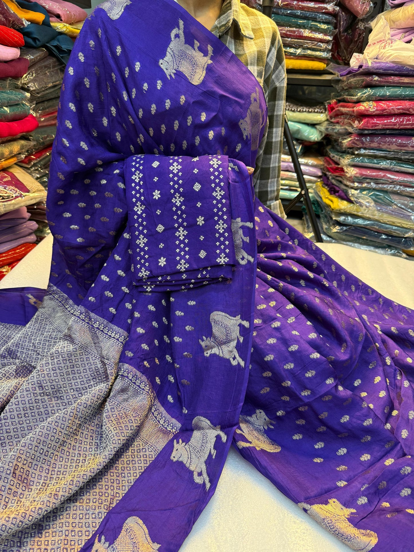 Pure Soft Viscose Dola Crepe Silk Saree
