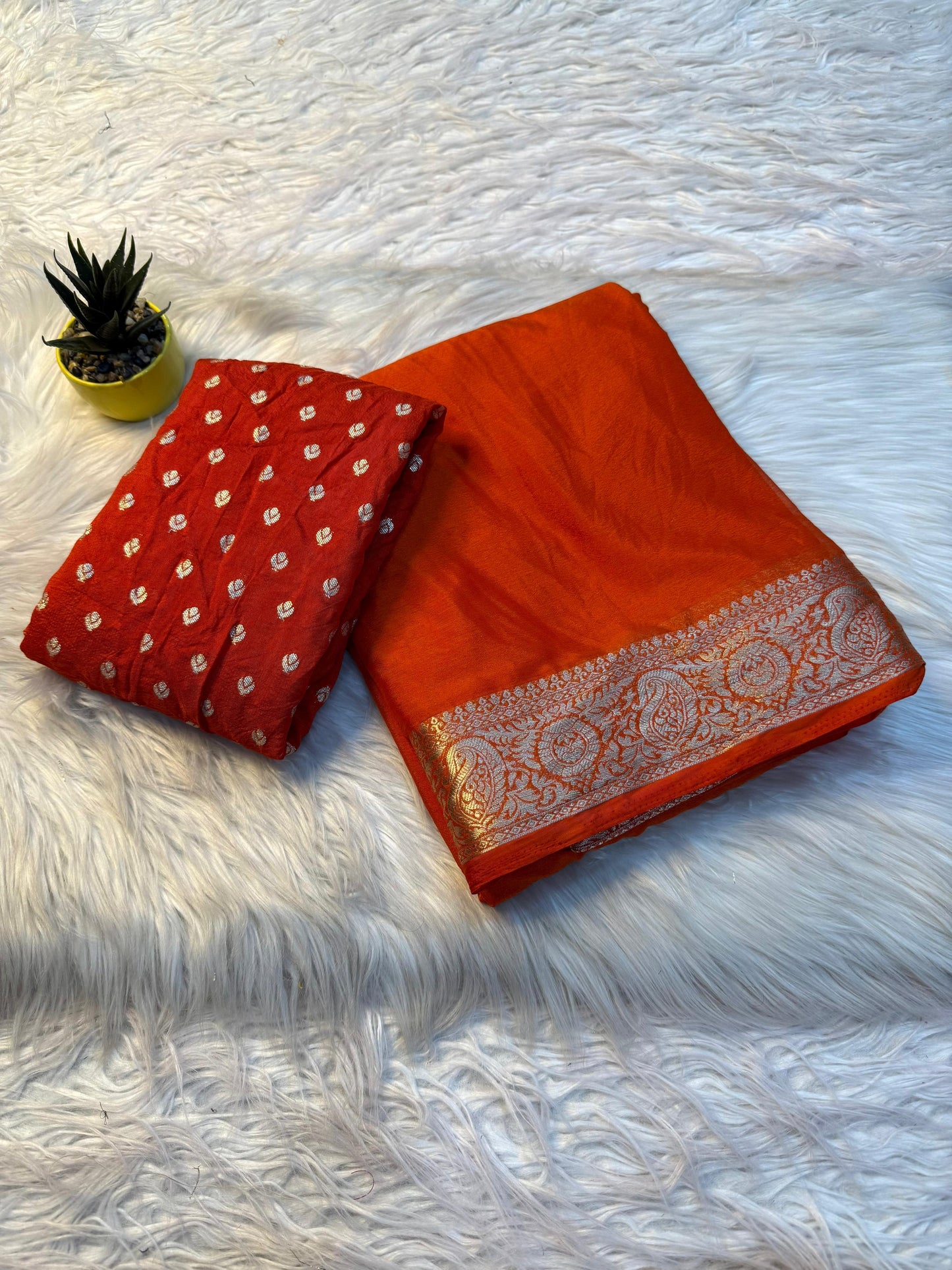 Pure Viscose Chinnon Saree with Jacquard Border