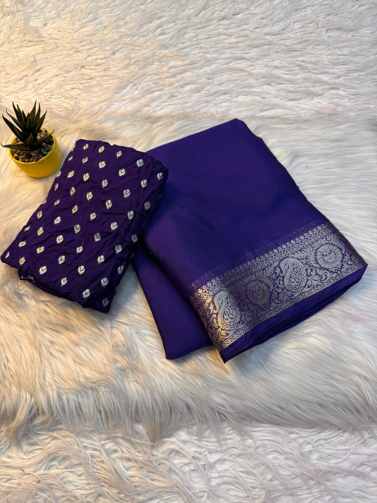 Pure Viscose Chinnon Saree with Jacquard Border