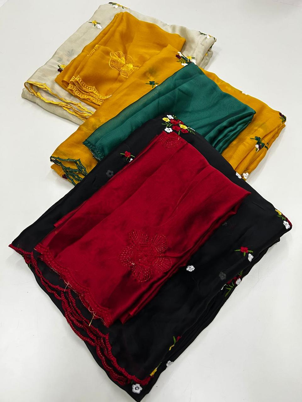 rangoli shilk Multi saree