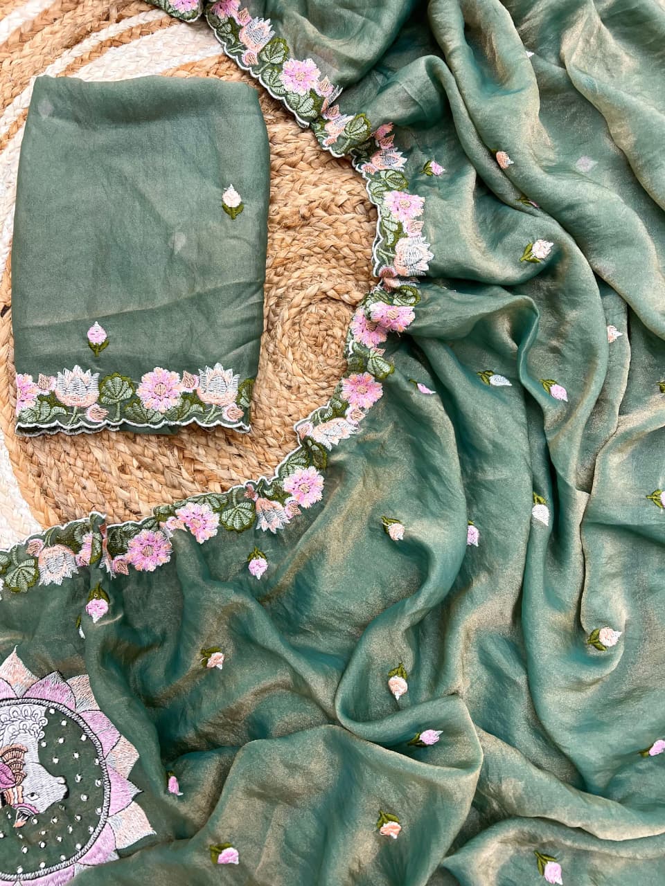 Floral Border Saree
