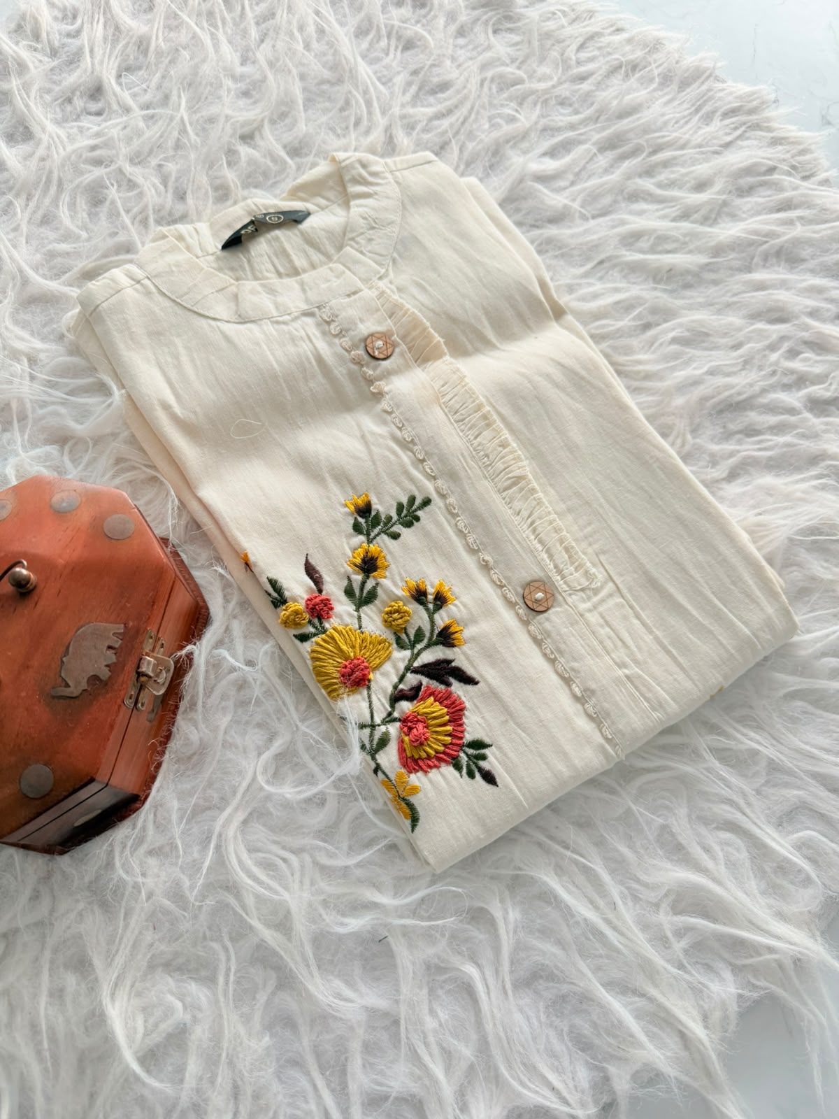 Short Tops
