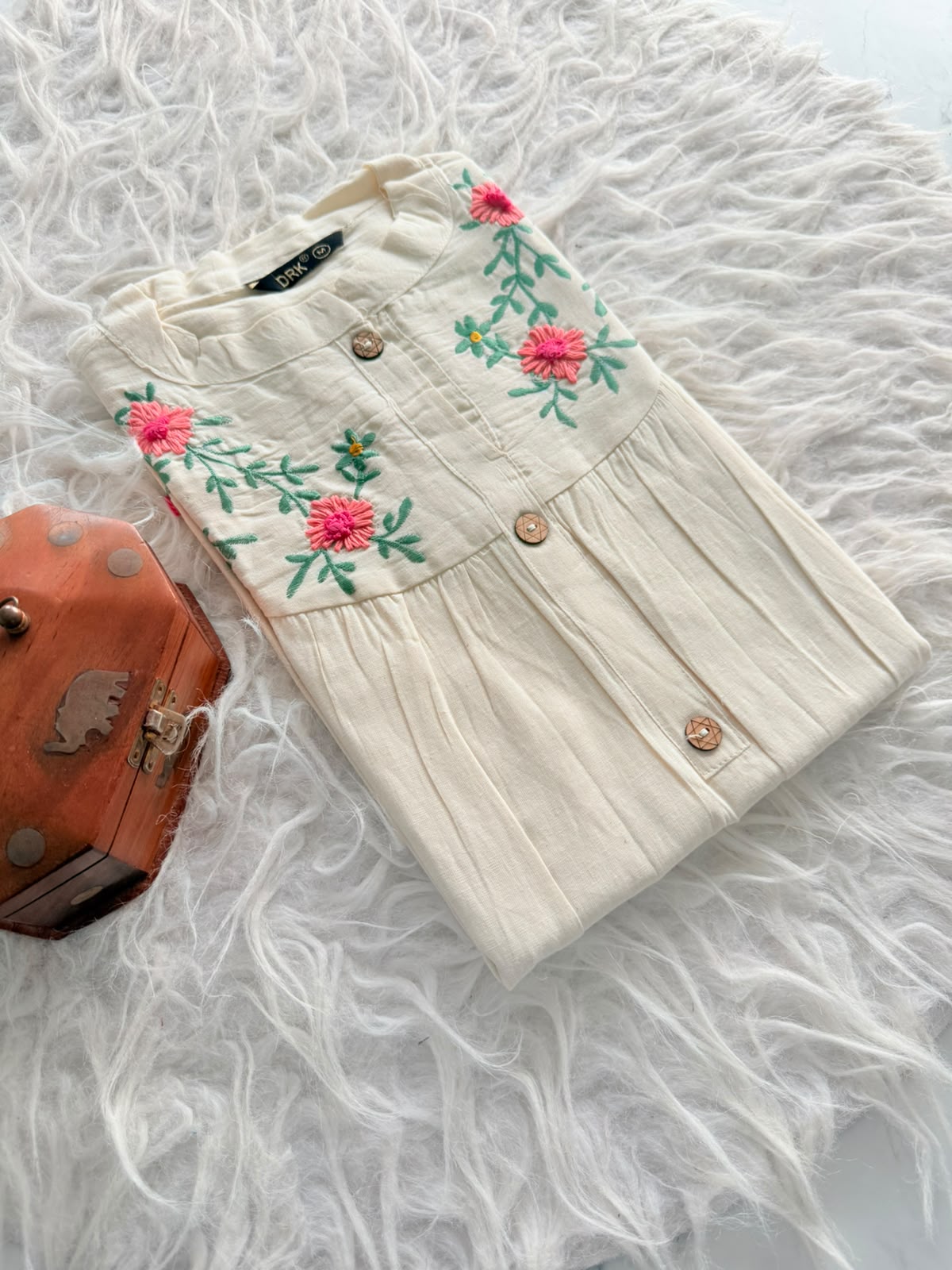 Short Tops