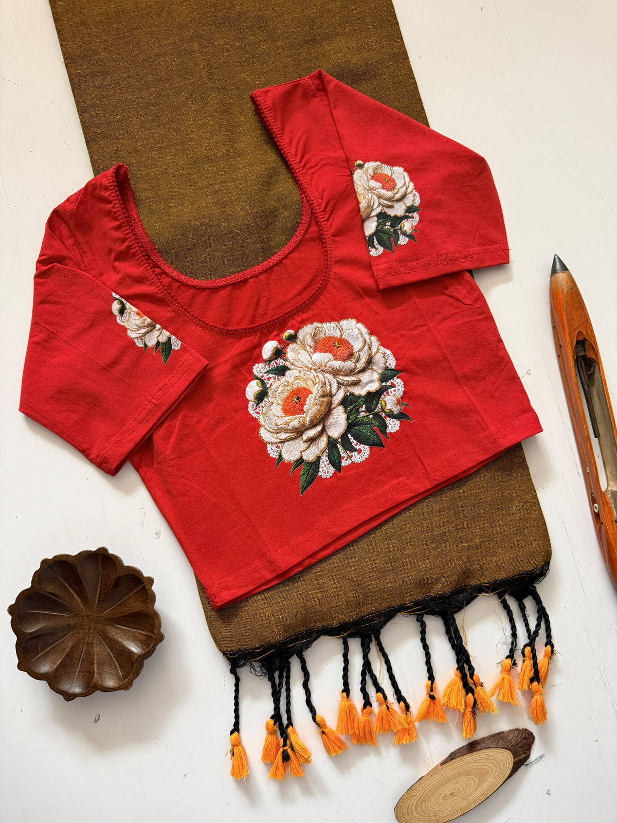 Khadi Cotton Saree & Strechable Blouse