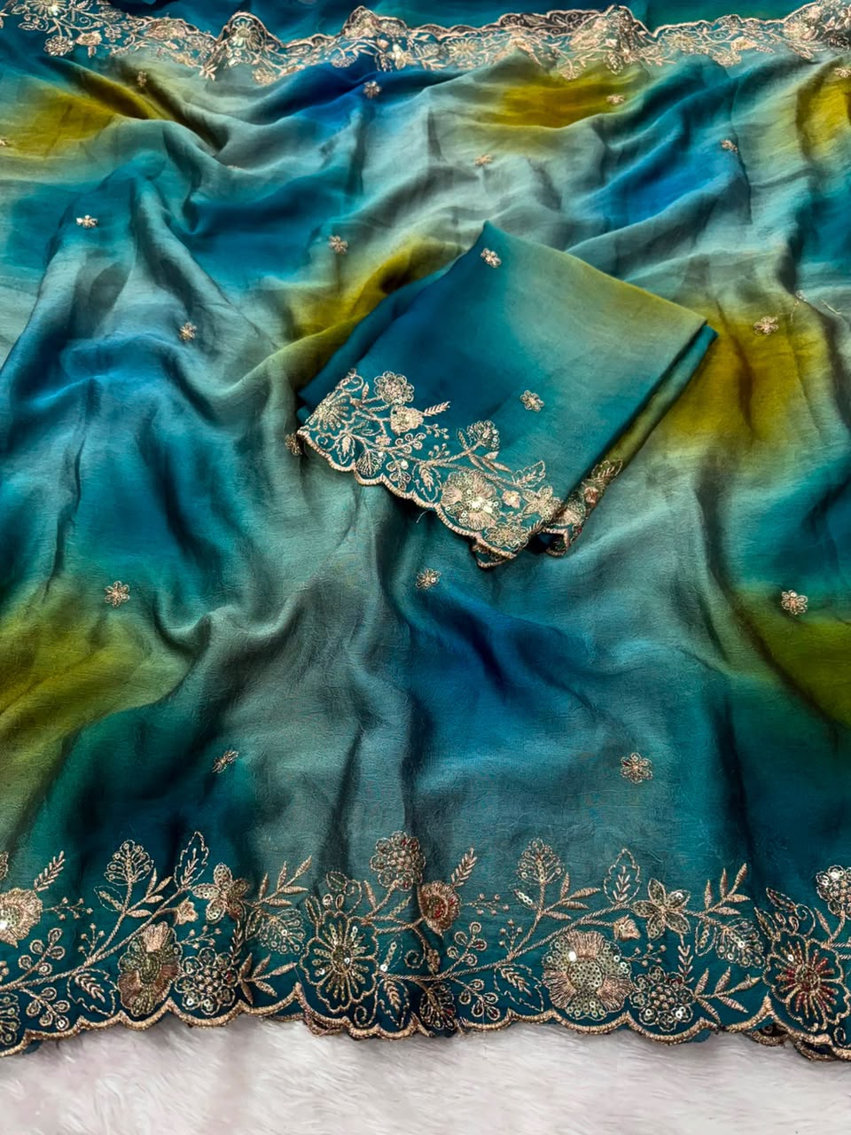 Rangoli Crush Saree