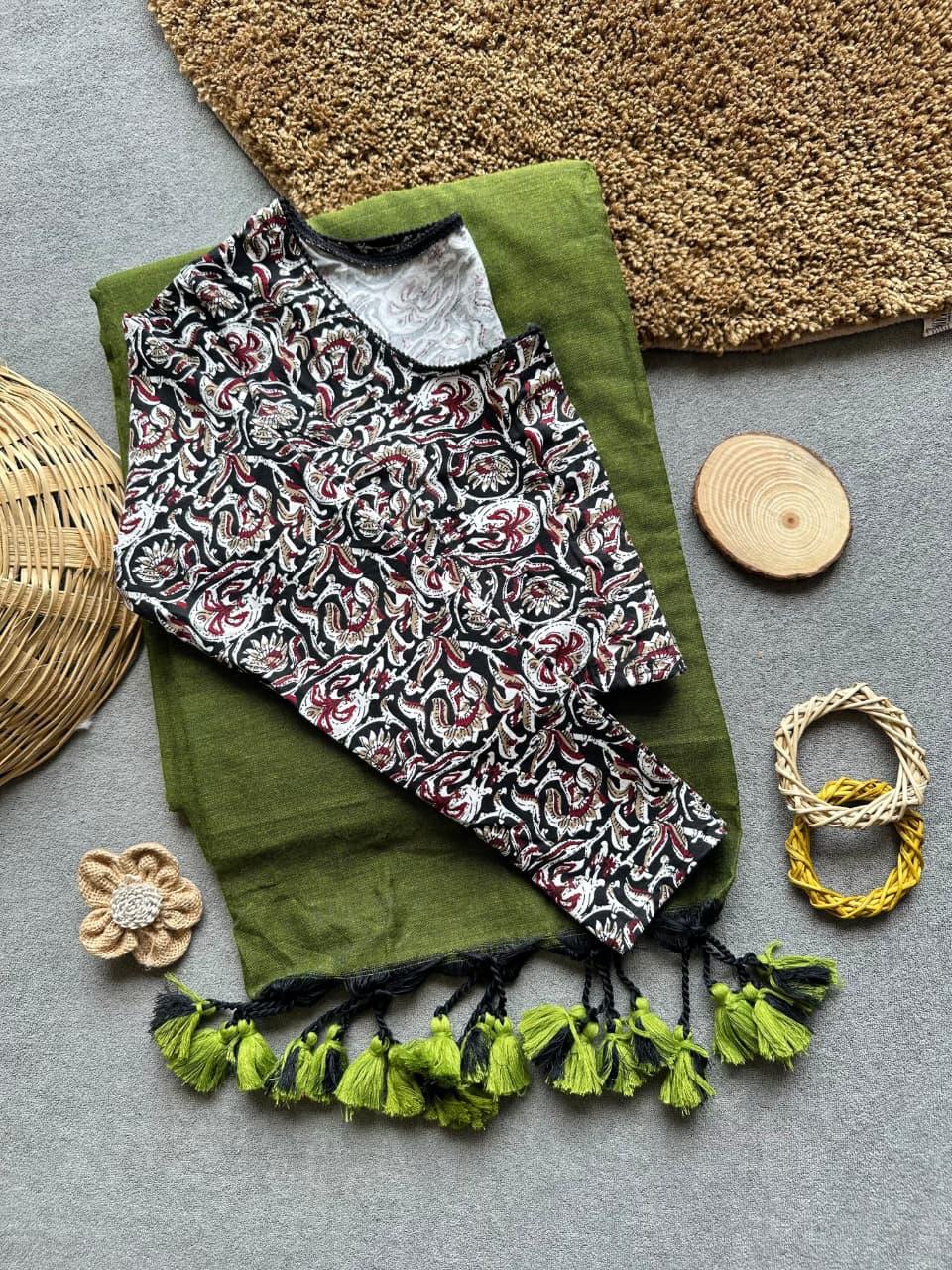 Khadi Stretchable Blouse & Saree