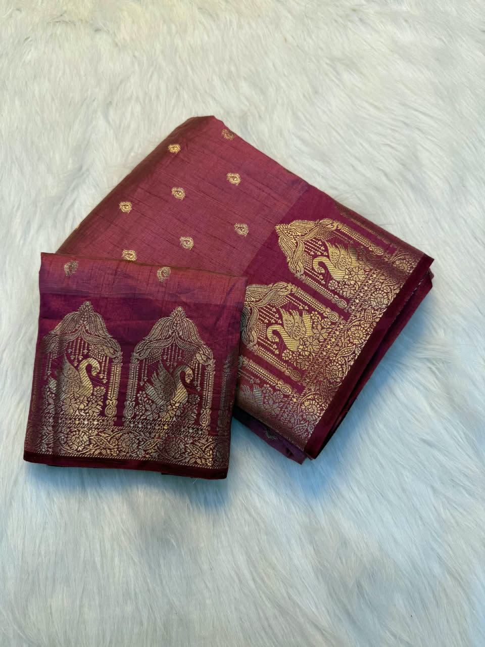 Swan Motif Silk Saree