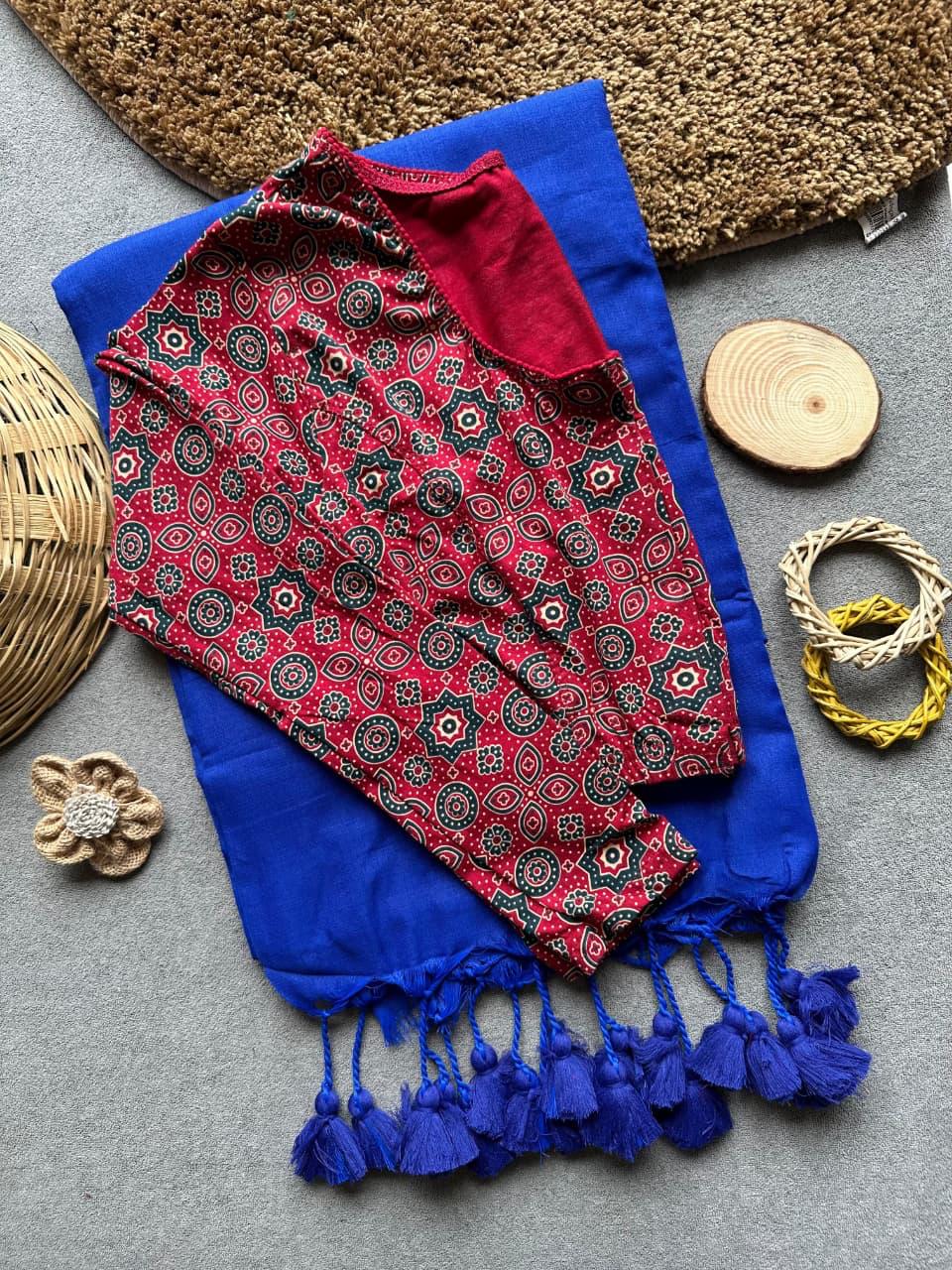 Khadi Stretchable Saree& Blouse 2