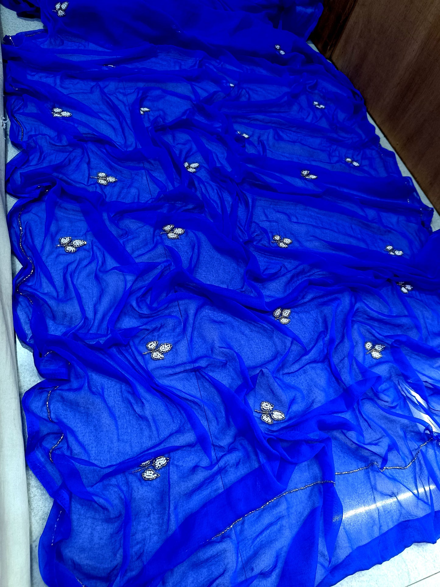 Chiffon rolling saree