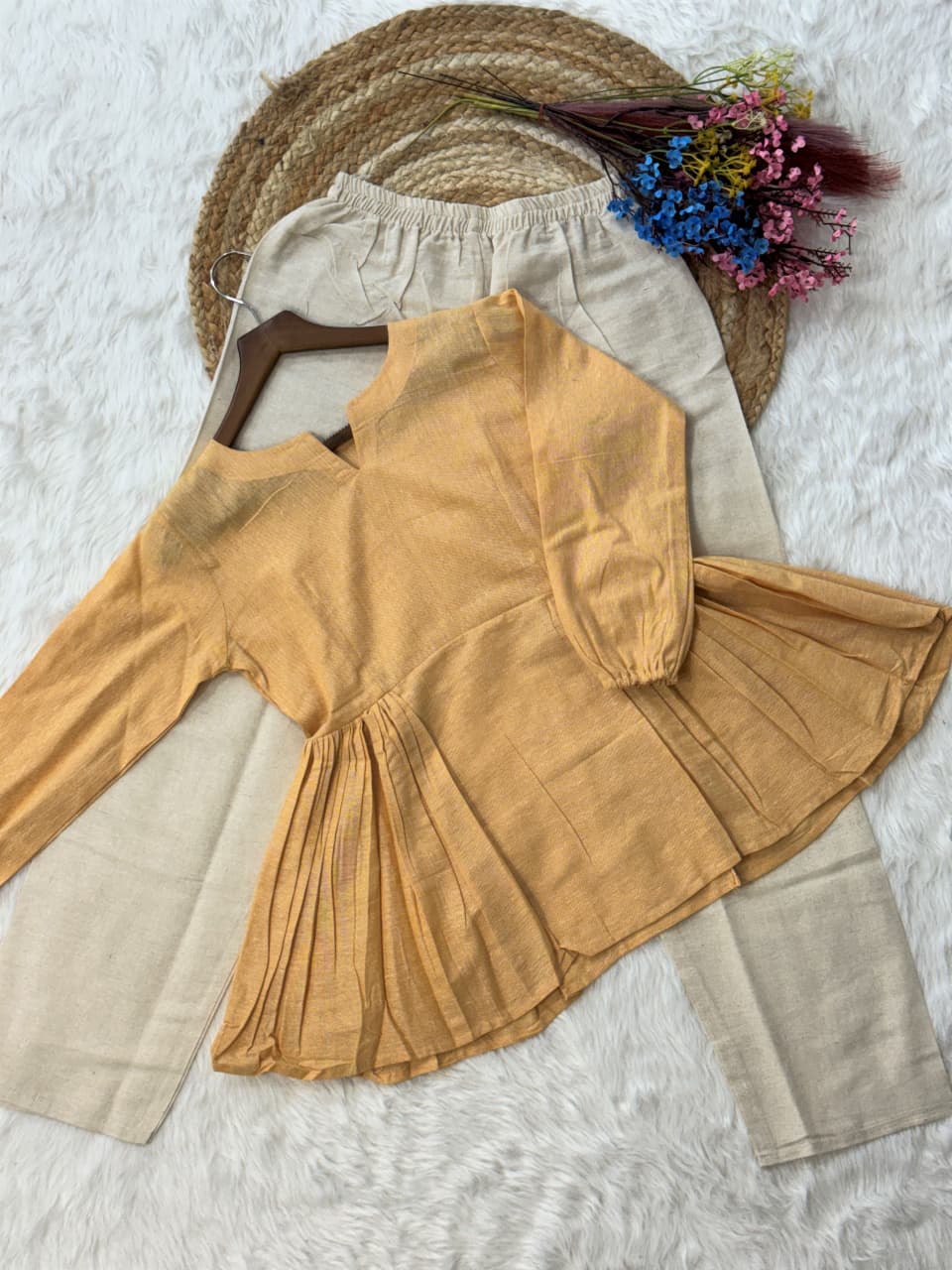 Pant top