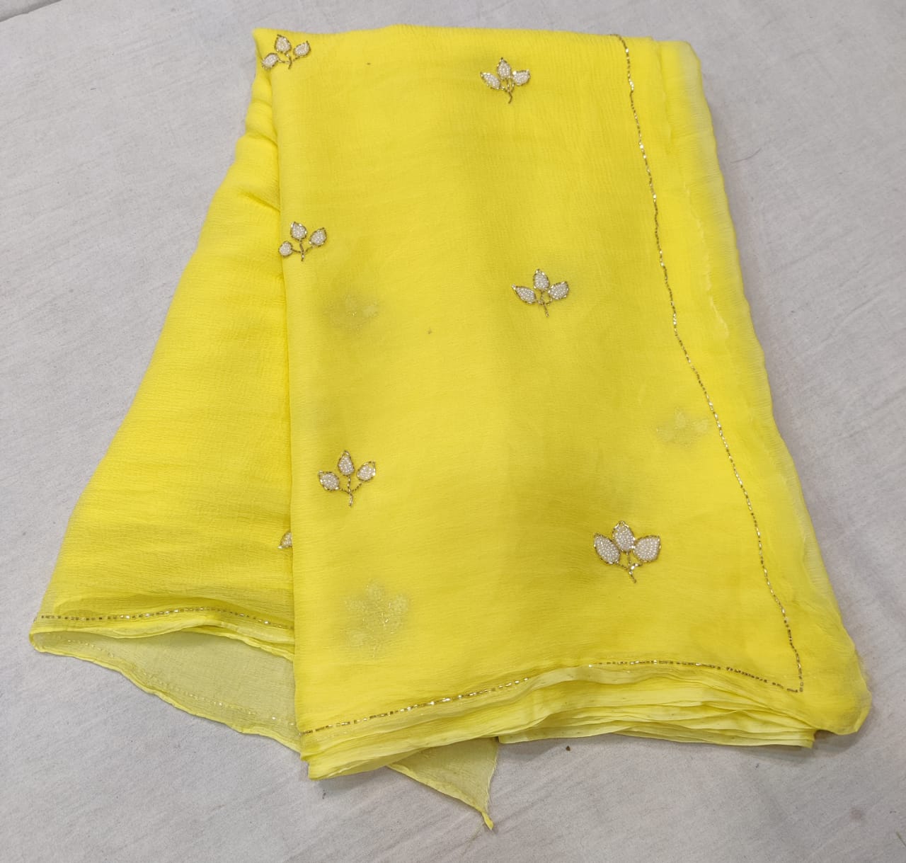 Chiffon rolling saree