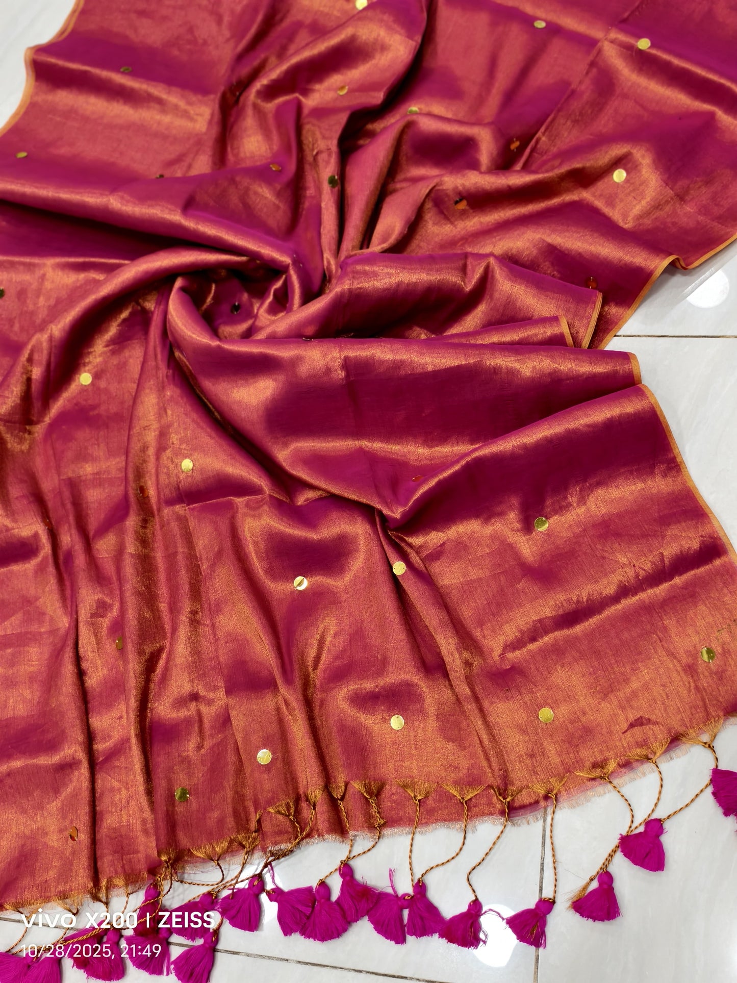 Tissue silk saree