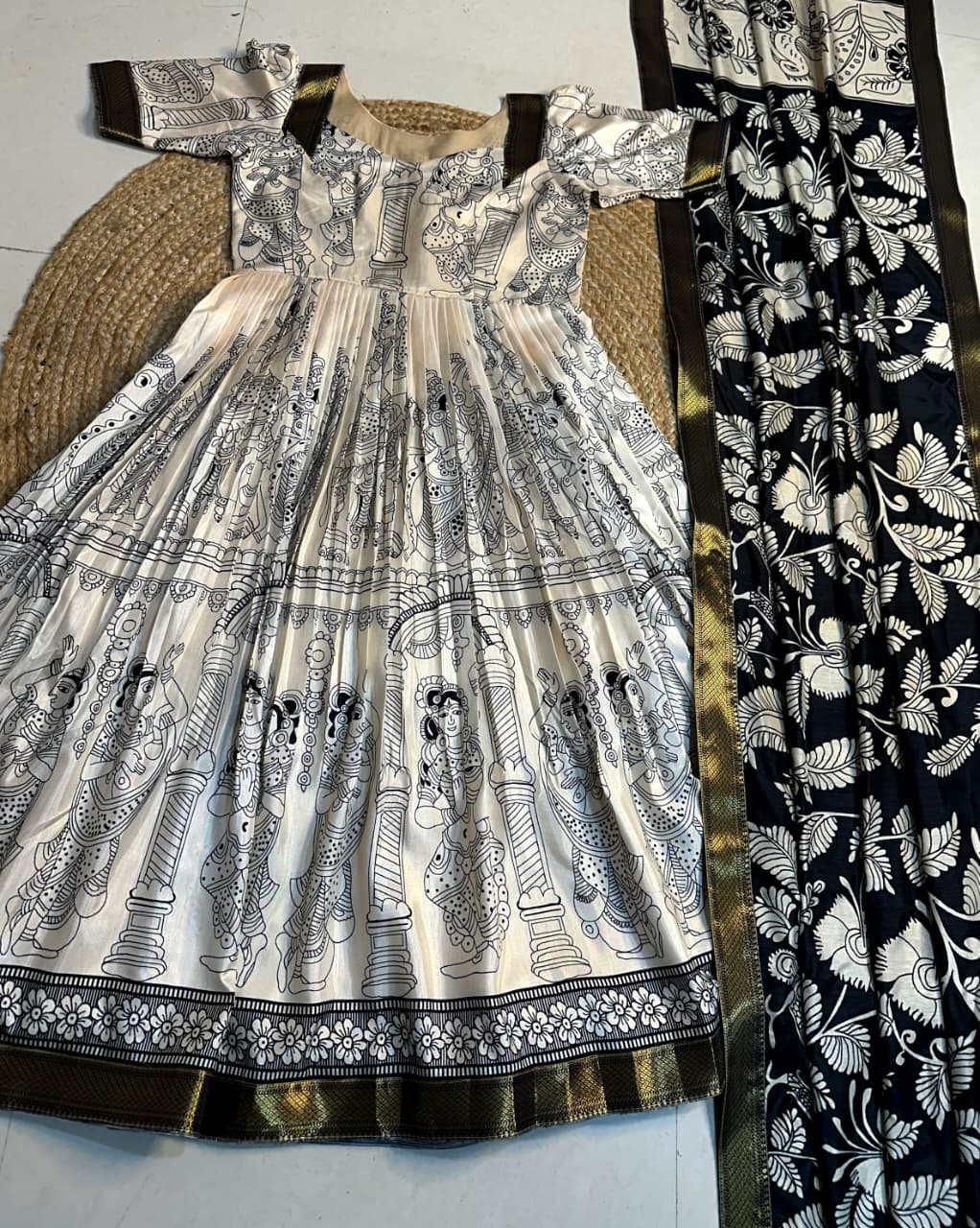 Soft Dola Silk Kalamkari Anarkali